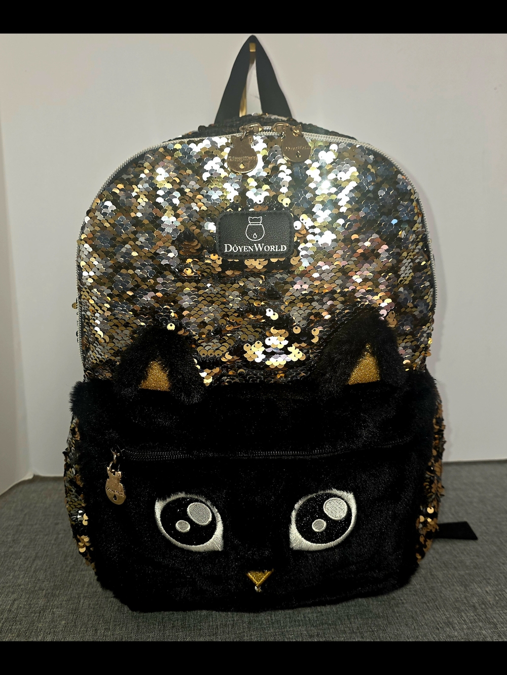Black Plushy Cat With Sparkle Sequence Backpack - Black & Gold